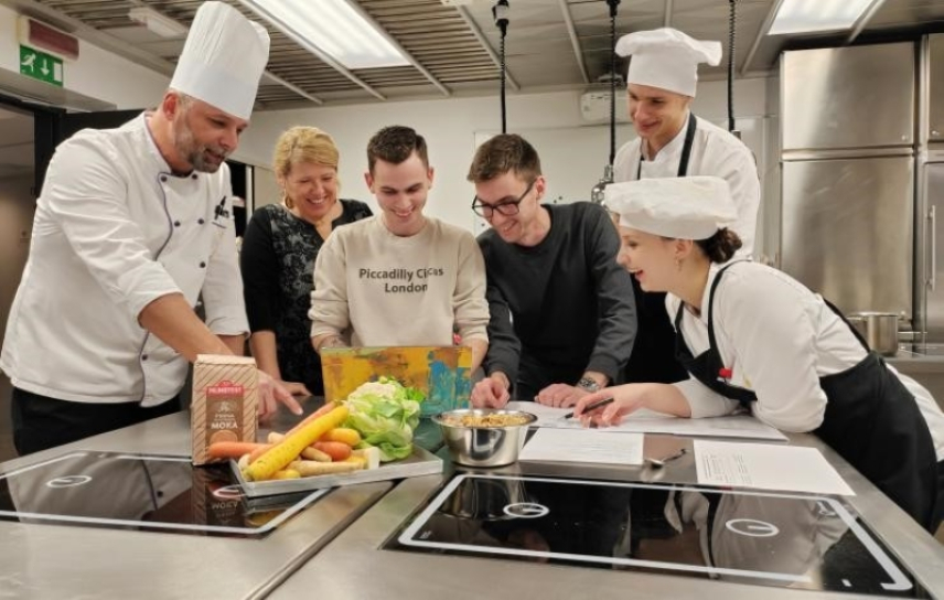 Biotehnološki center Ljubljana vodilni na področju boitehnologije in trajnostnega kmetovanja
